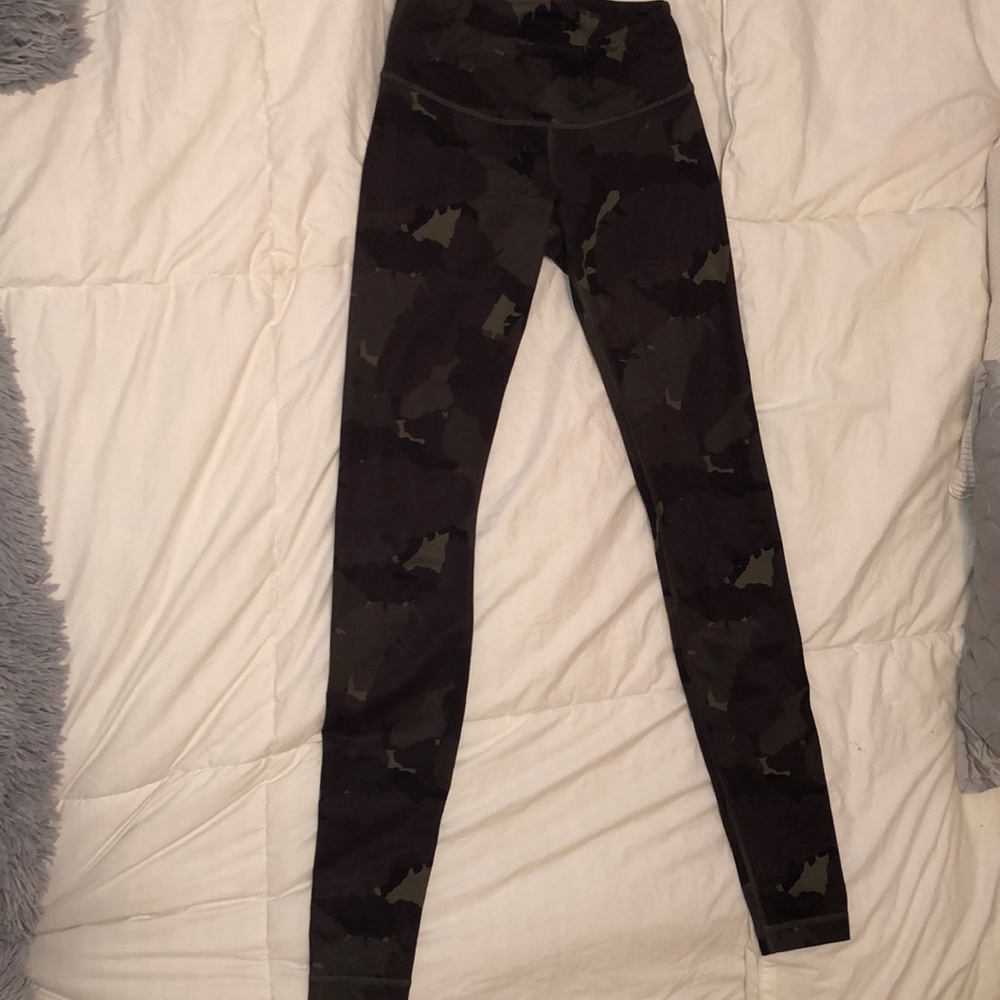 Camo Lululemon Leggings
